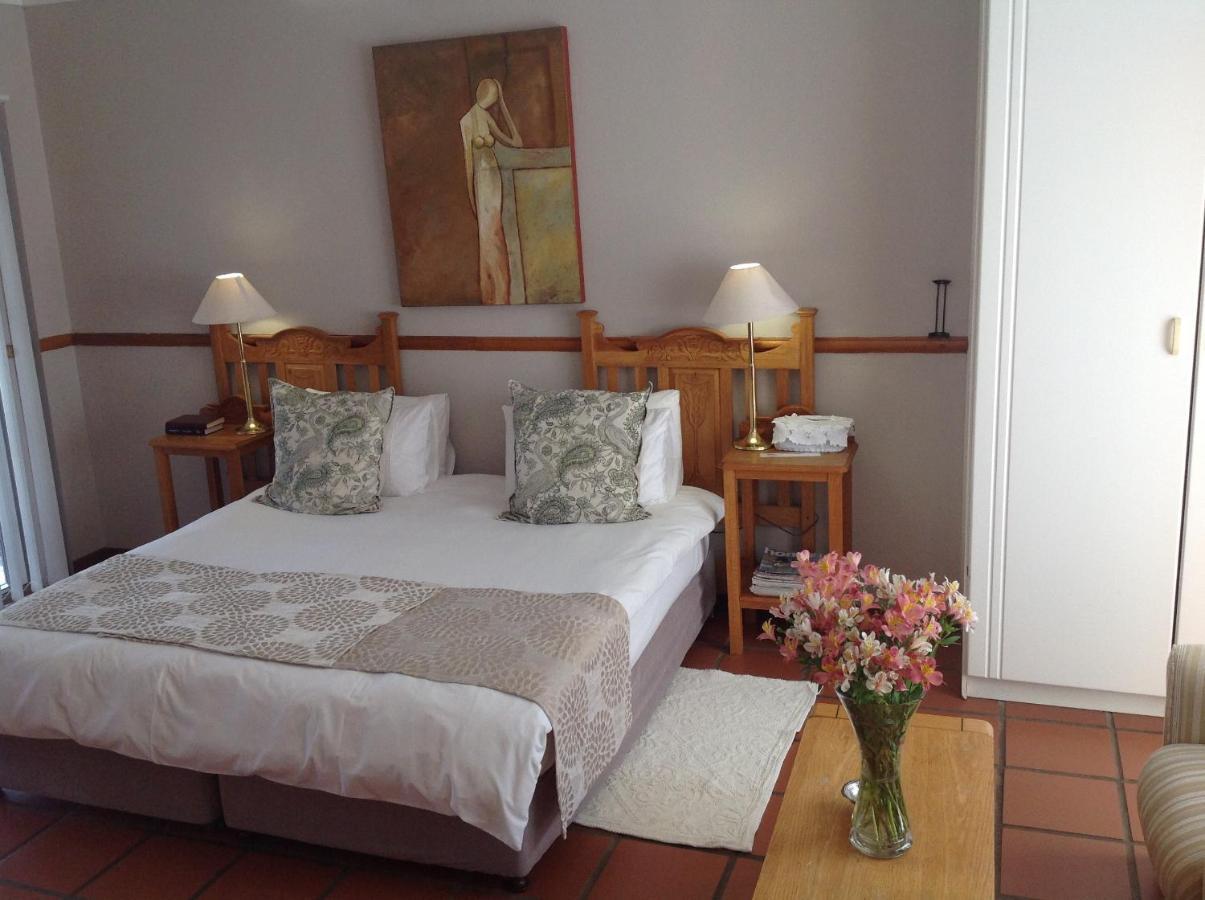 Chez Esme Guest House Roodepoort Exterior foto